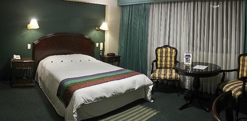 לימה Suites Plaza Las Flores מראה חיצוני תמונה